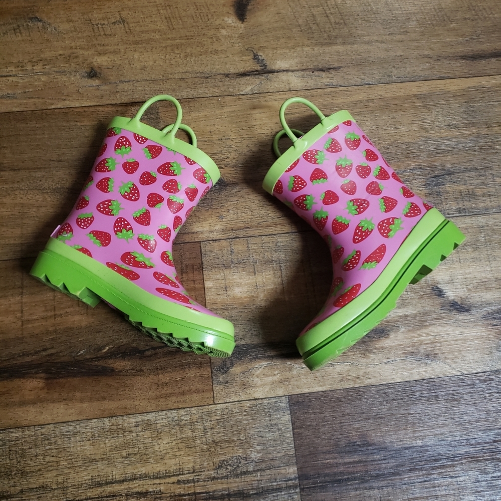Toddler Girls Sz 11-12 Blue Mountian Strawberry Rain Boots